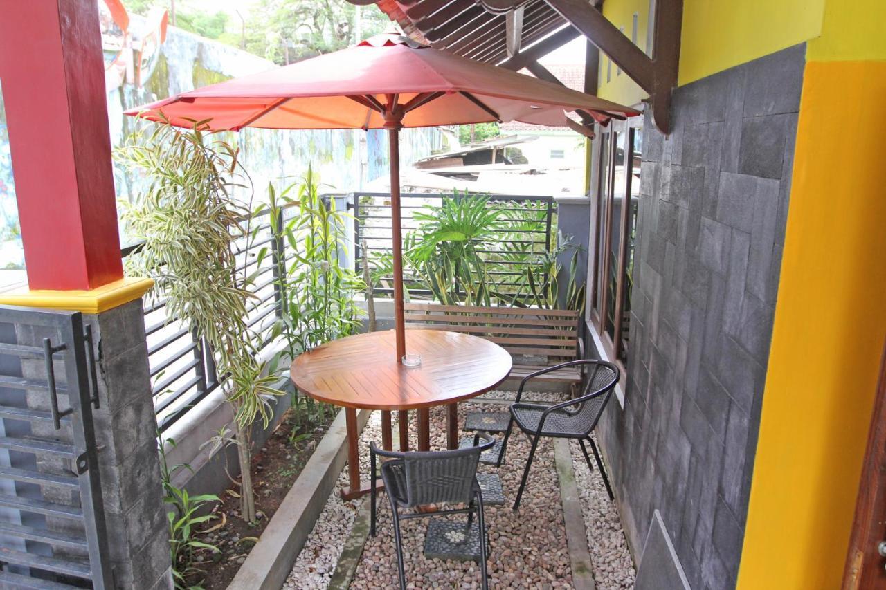A Pousada Koolkost Syariah Near Malioboro Area Jogjacarta Exterior foto